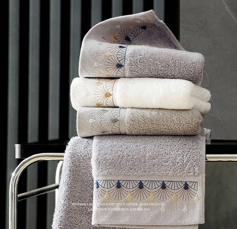 Embroidered Face Towel - Hotel Quality Cotton_voghion.com