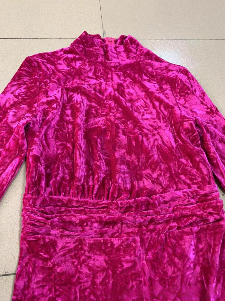 Elegant Velvet High-Neck Bodysuit With Gloves - Stretchy Figure-Hugging Jumpsuit In Rose Red, Long Sleeve & Zip Detail_voghion.com