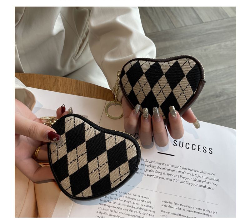 Portamonete in tela a righe vintage - Mini portafoglio classico a quadri per donna, compatto ed elegante da portare tutti i giorni_voghion.com