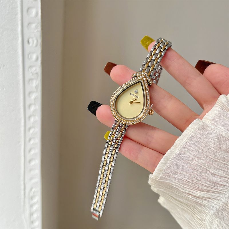 SUNLIFEX Snake Head Personality Fashion Steel Band With Diamonds No Scale Water Drop Shape Women's Watch_voghion.com
