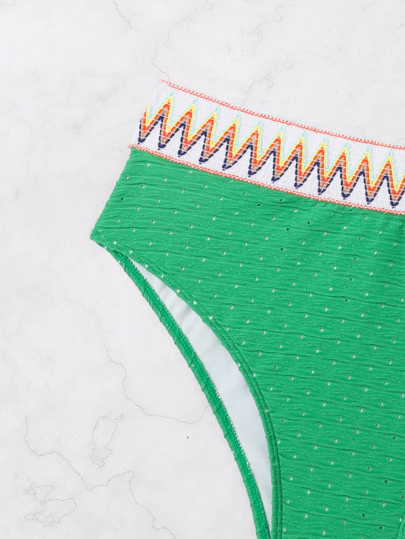 Women's solid color special fabric split swimsuit, chubby sister fashionable swimsuit_voghion.com