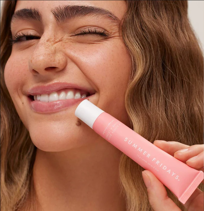 Lip Butter Balm von Summer Fridays – pflegende Lippenmaske und Lippenbalsam für sofortige Feuchtigkeit, Glanz und Hydratation – transparent getönte, beruhigende Lippenpflege_voghion.com