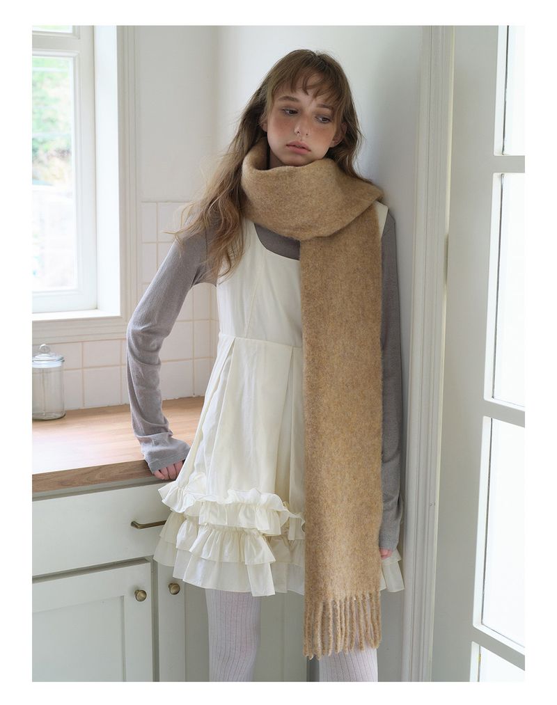 Sciarpa in misto lana di alpaca al 22% - Sciarpa invernale extra lunga 200 cm (12 colori, leggera e ipoallergenica, con frange boho, versatile dall'ufficio all'outfit)_voghion.com