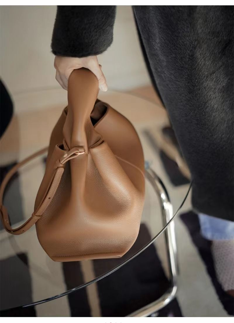 Grand sac latéral à bandoulière pour femmes, fourre-tout tendance de styliste, Simple, couleur unie, grande capacité, nouvelle collection hiver 2022_voghion.com