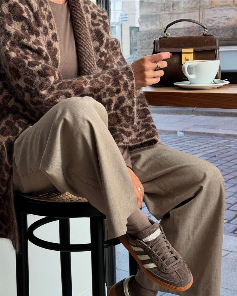 Cardigan décontracté à imprimé léopard pour femme - Pull en tricot doux en mélange de mohair, coupe ample, col en V, manches longues, ouvert sur le devant_voghion.com