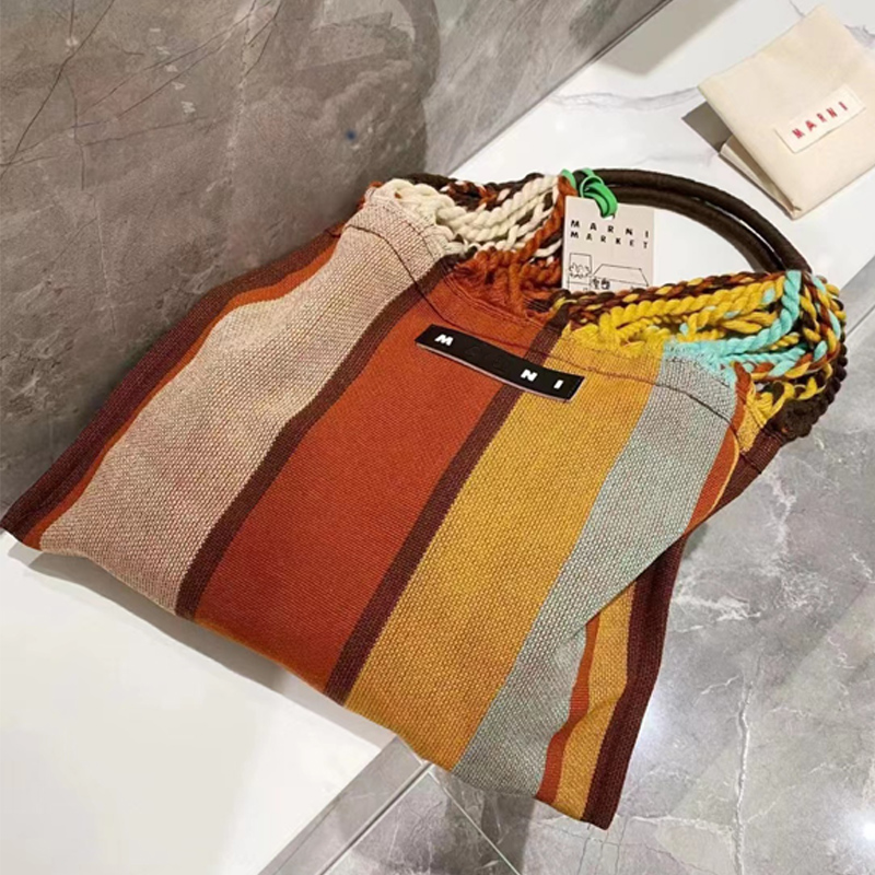 Marni 2023 Kadın Çanta Avrupa ve Amerikan Tarzı Patchwork Yün Örgü Renkli Örme Vintage Şerit Kanvas Asılı_voghion.com