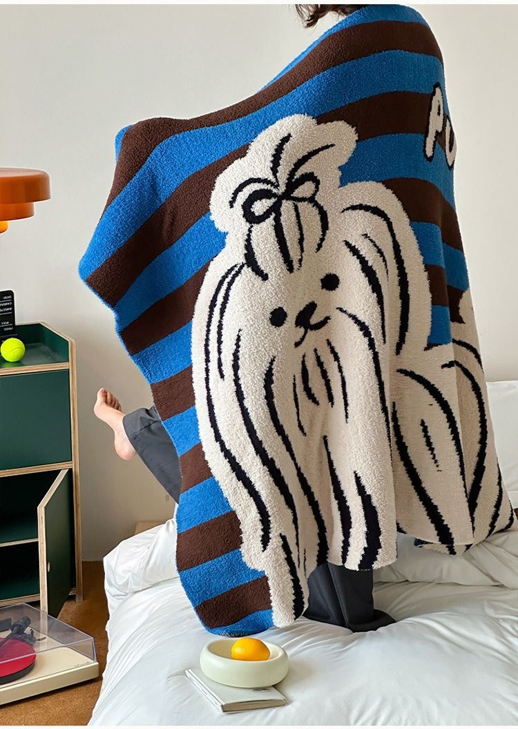 Gestrickte Halbflor-Sofadecke_voghion.com