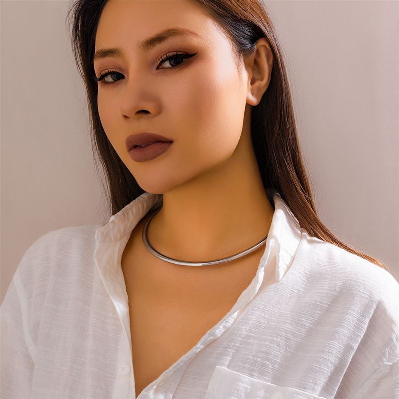 Collana girocollo con torce in metallo vintage Ingemark per donna, stile gotico, color oro, con catena liscia e regolabile, gioielli di moda Steampunk_voghion.com