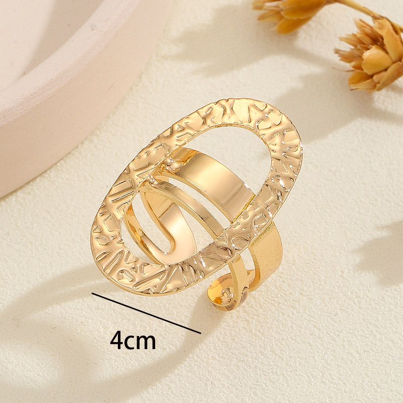 New Fashion INS Geometric Hollow Oval Hammered Texture Ring Niche High-end Sense Light Luxury Jewelry_voghion.com