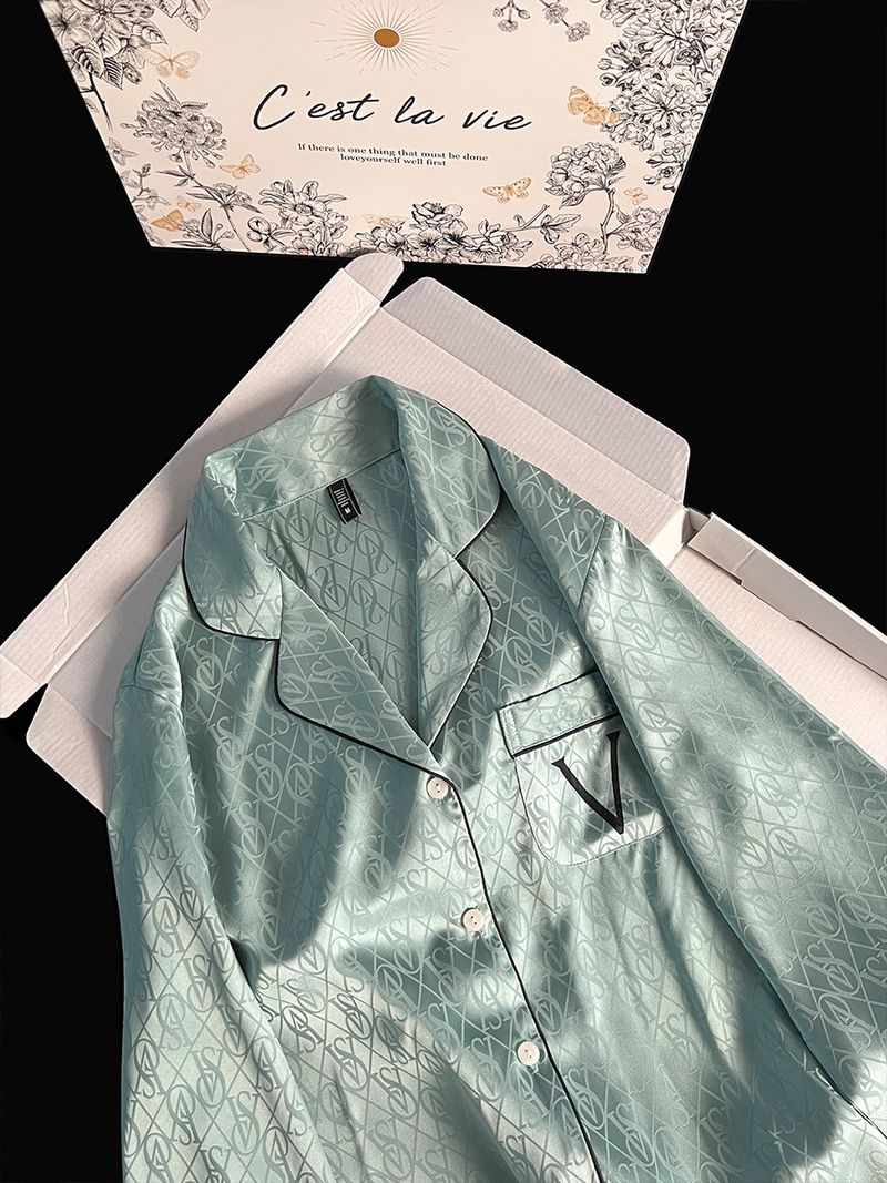 Roupa íntima e pijamas Pijama feminino estilo estampado em V, manga longa de seda, primavera e outono, roupa para casa pode ser usada ao ar livre_voghion.com