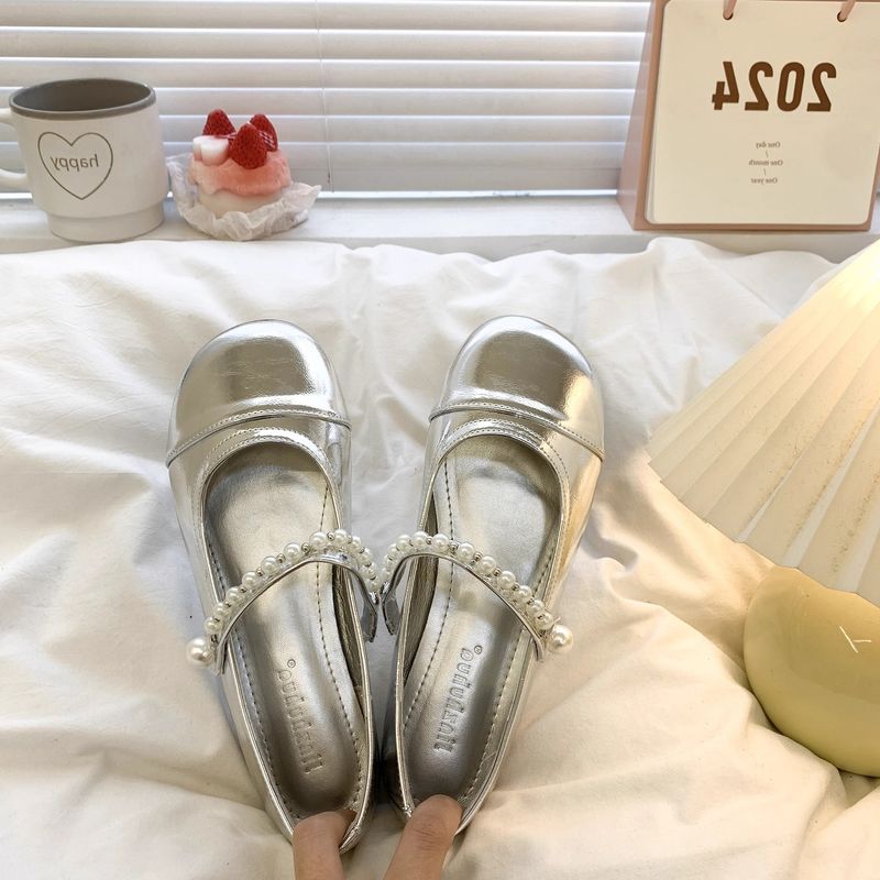 Silver French Pearl Mary Jane Small Leather Shoes Women's Spring And Autumn Versatile Retro Light Mouth Flat Bottom With Skirt_voghion.com