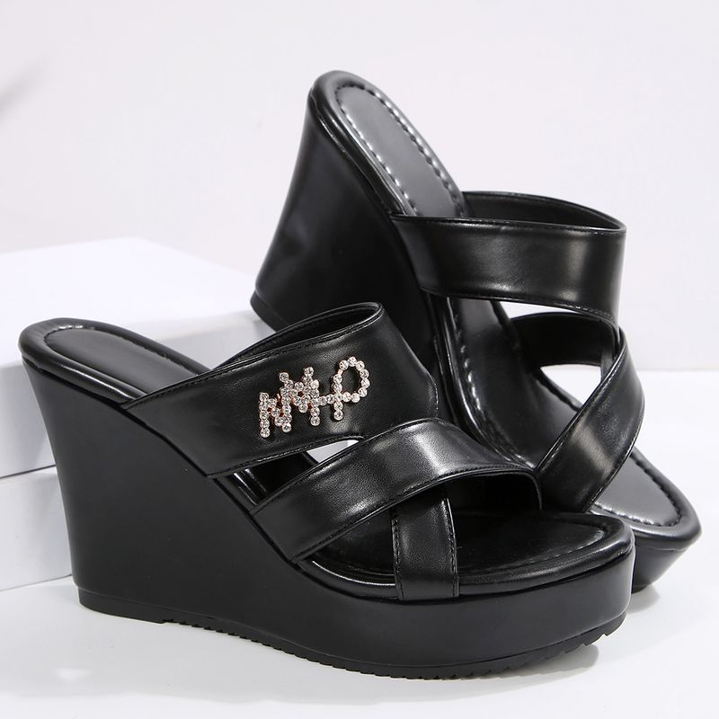 Großer Keilabsatz für Damen, Outdoor-Bekleidung, 2025 neue Sommer-Sandalen mit hohler dicker Sohle_voghion.com