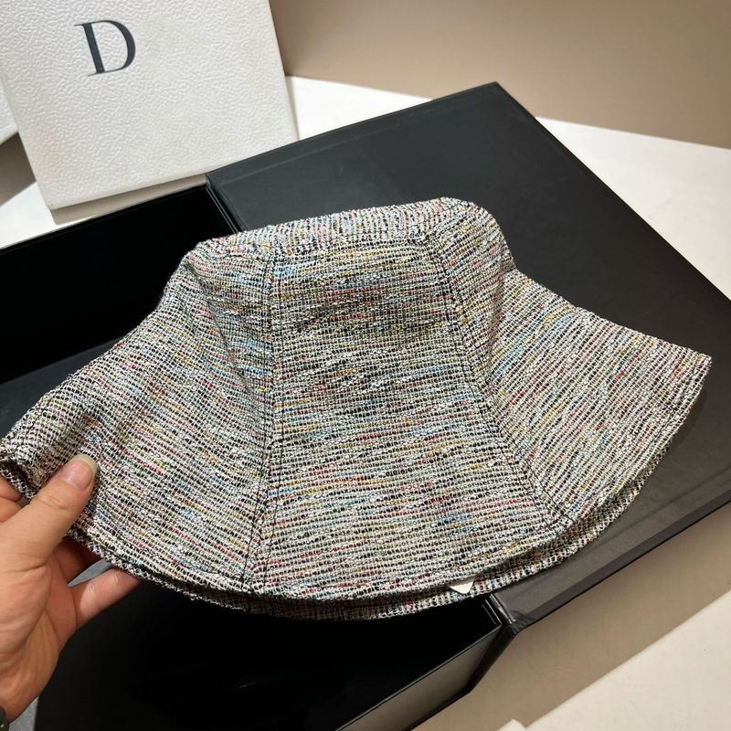 2025 High-Quality Japanese Style Bohemian Ethnic Bucket Fashion A Version Face-Slimming Sunshade Fisherman Hat_voghion.com