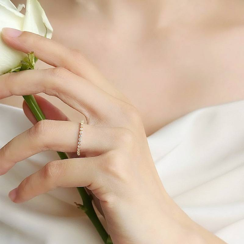Simple and dazzling moissanite ring S925 silver plated 10k gold inlaid colored gemstone ring light luxury_voghion.com