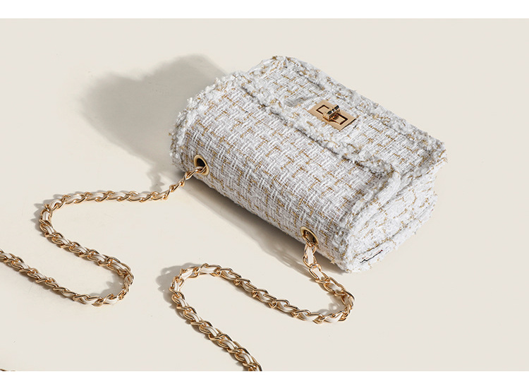 Niche design women's underarm bag small style chain bag high end shoulder crossbody small square bag_voghion.com