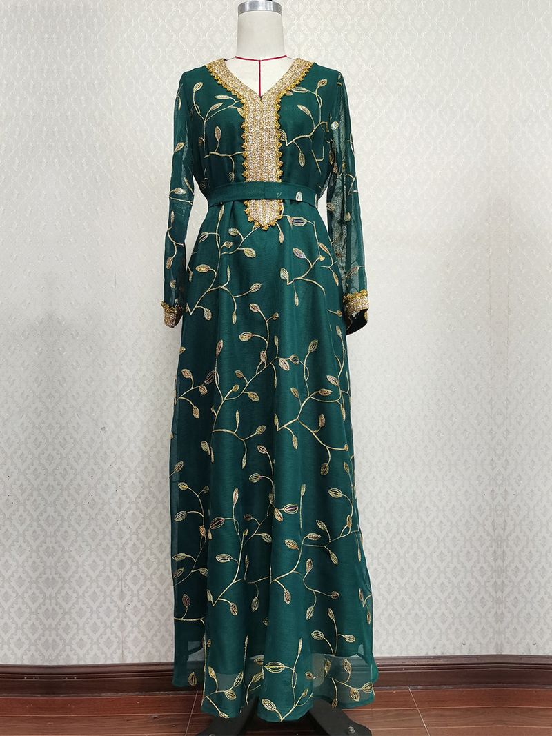 Exquisites, von Dubai inspiriertes, besticktes Abaya-Kleid für muslimische Frauen – Elegantes Party- und Abendkleid mit Blumenapplikation_voghion.com