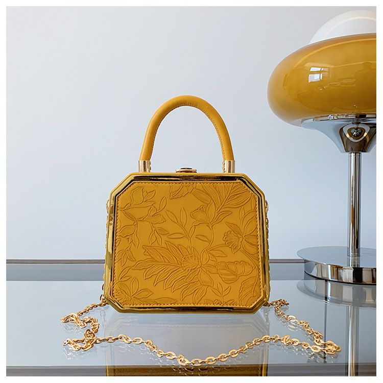 Women's High-End New Fashion Handbag Crossbody Shoulder Evening Versatile Box Bag_voghion.com