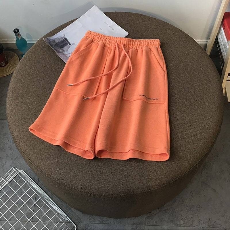Vêtements pour femmes Shorts décontractés à imprimé lettre simple pour femmes Été Nouveau pantalon chaud ample décontracté polyvalent Slim jambe large noir et blanc_voghion.com