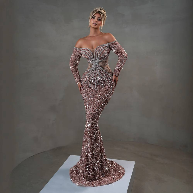 Elegante avondjurk met diepe V-hals, lange mouwen en paillettenkralen voor feesten en banketten – Pink Glamour_voghion.com