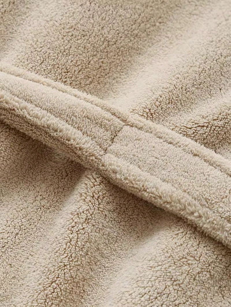 Kids' Thickened Winter Bathrobe – Non-Shedding Coral Fleece, Quick-Dry, Absorbent, Embroidered, With Tie Belt (New Style Wearable Towel)_voghion.com