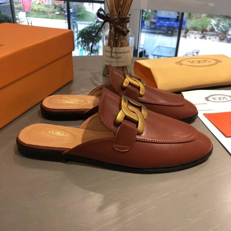 High end 2024 Potato Silk Metal Buckle Flat Bottom Muller with Baotou Half Tuo Lefu Shoes_voghion.com