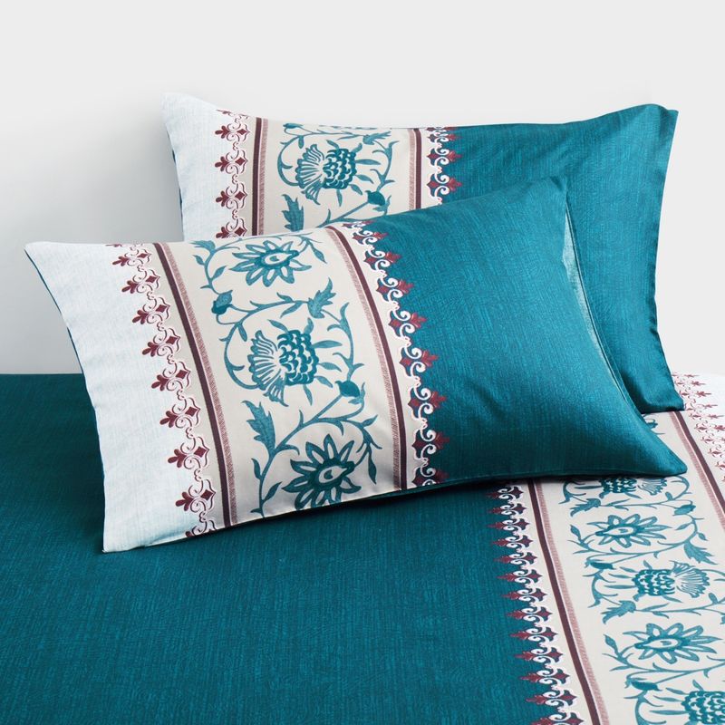 Lençol de baixo com estampa floral 3D azul boêmio - Capa de cama estilosa de poliéster com design artístico e textura macia_voghion.com
