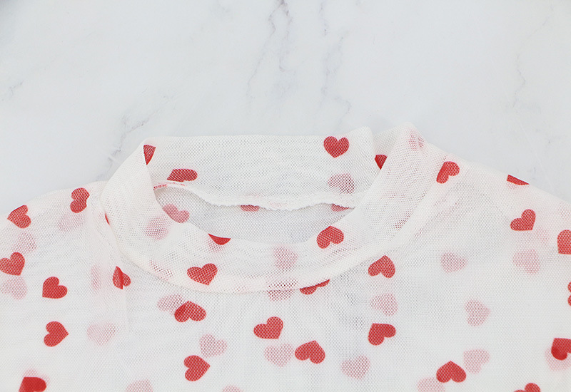 Top corto da donna in rete d'amore, sexy e carino, che scopre l'ombelico_voghion.com