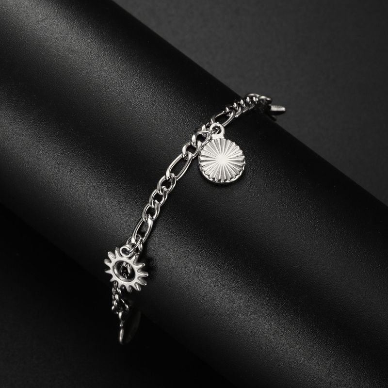 Women's Jewelry Shell Charm Bracelet Star Heart Sun Jewelry Hand Stainless Steel Accessories Elegant Valentine's Day Gift Bracelet_voghion.com