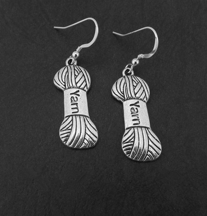 Hand-made vintage alloy jewelry ear hooks_voghion.com