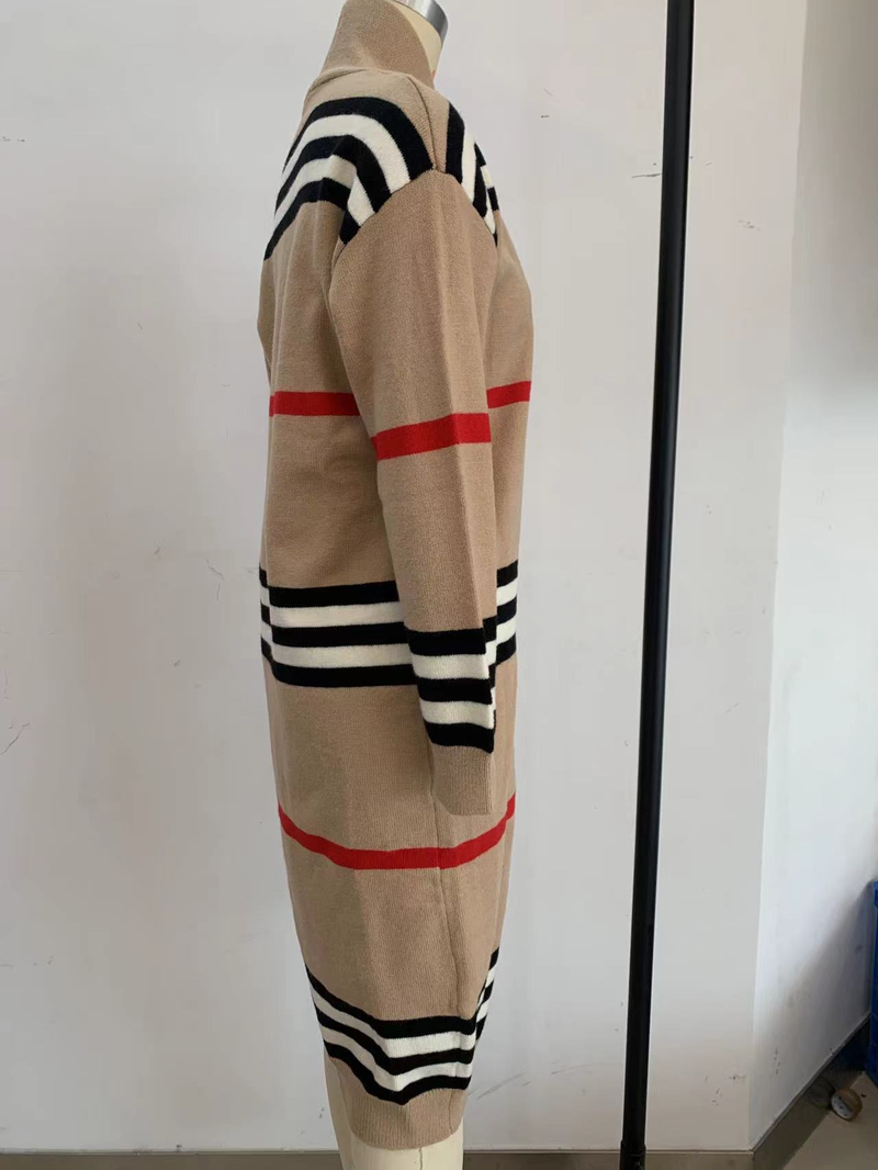 Cardigan lungo da donna in maglia a righe_voghion.com