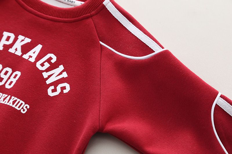 Conjunto de dos piezas para niño: elegante sudadera de manga larga con capucha y pantalón deportivo (80-120 cm), algodón cómodo para otoño y primavera, negro/rojo_voghion.com
