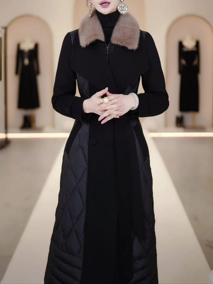 "Women's Slim-Fit Winter Down Jacket, Korean-Style Short Puffer Coat With Polo Collar, 85% High-Quality Duck Feather Fill (Black) – M To XL"_voghion.com