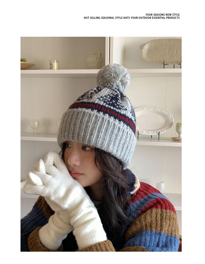 Gorro navideño rojo de lana para niños, ideal para el invierno. Grueso, cálido y con protección para las orejas. Perfecto para parejas, estudiantes y personas que buscan un gorro de punto resistente al frío._voghion.com