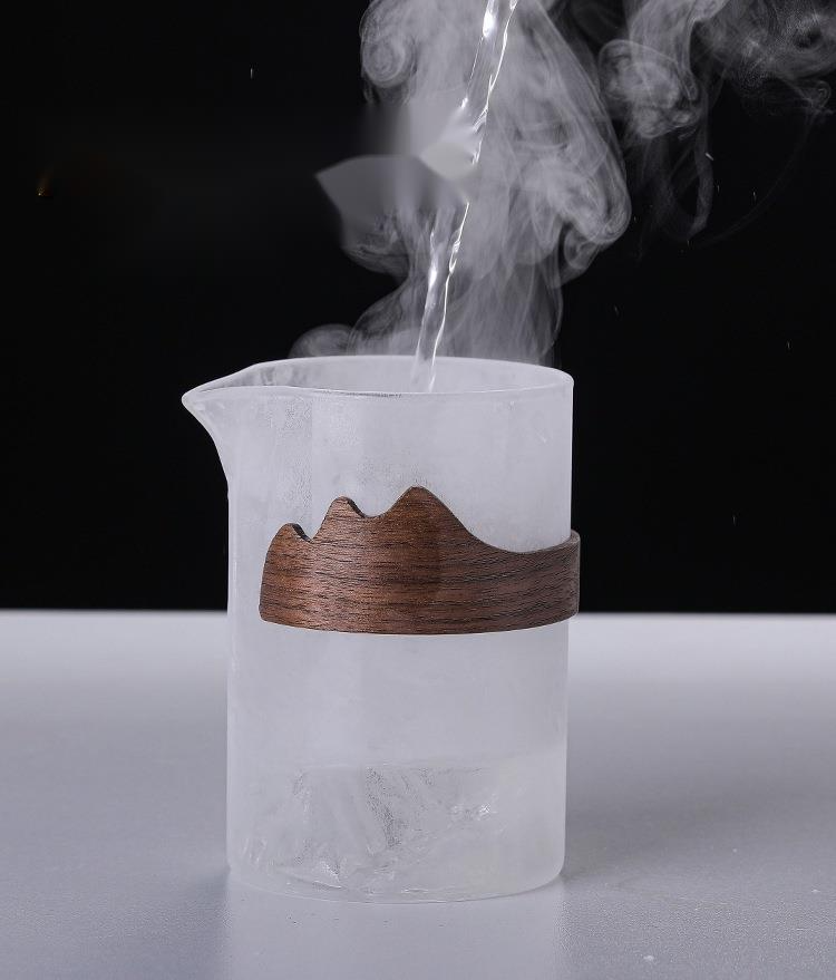 Walnut Chip Heat-resistant Glass Fair Kung Fu Set, Sea, Mountain View, Public Cup, Large Tea Divider, Even Cup_voghion.com