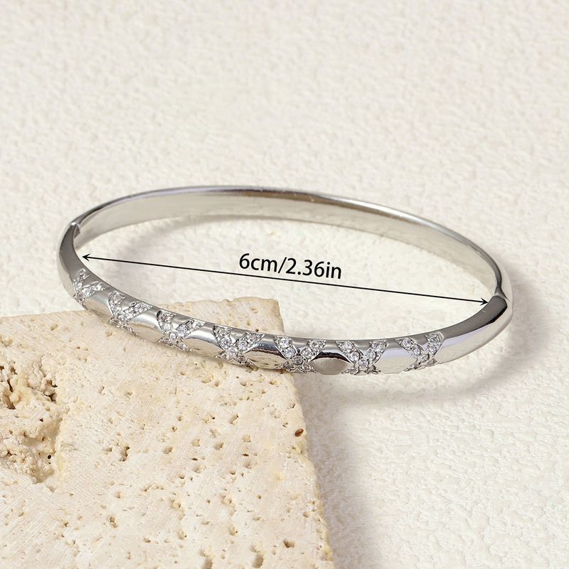 Inlaid Diamond Unique Creative Cross Snake Pattern Open Clasp Zircon Bracelet Fashion Trend Exquisite_voghion.com