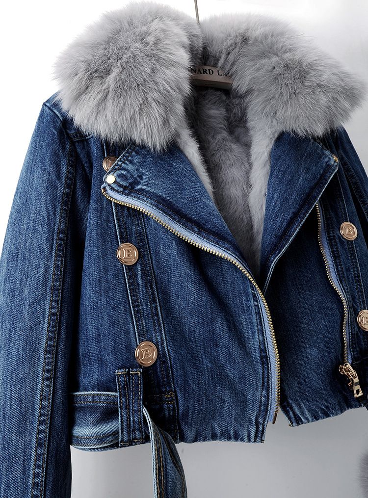 Giacca corta da donna in denim di piccole dimensioni, alla moda, con collo in pelliccia di volpe e fodera in pelliccia di coniglio, stile autunno e inverno_voghion.com