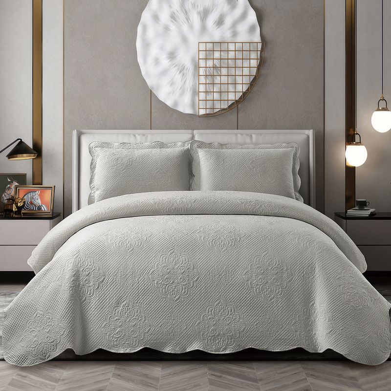 3-Piece Brushed Cotton Embroidered Duvet Set Soft Breathable Bedding With Washed Cotton Cover All-Season Lightweight Quilt_voghion.com