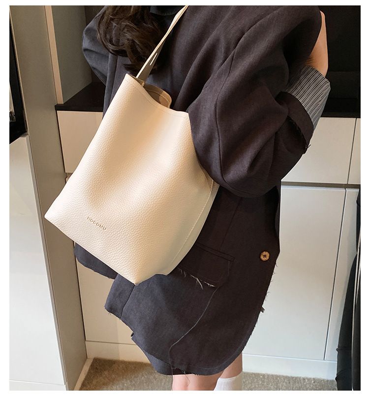 Women's Bucket Bag Women's Bag Crossbody Bag Design Child Mother Bucket Bag Lychee Grain Material Soft Tote Bag_voghion.com