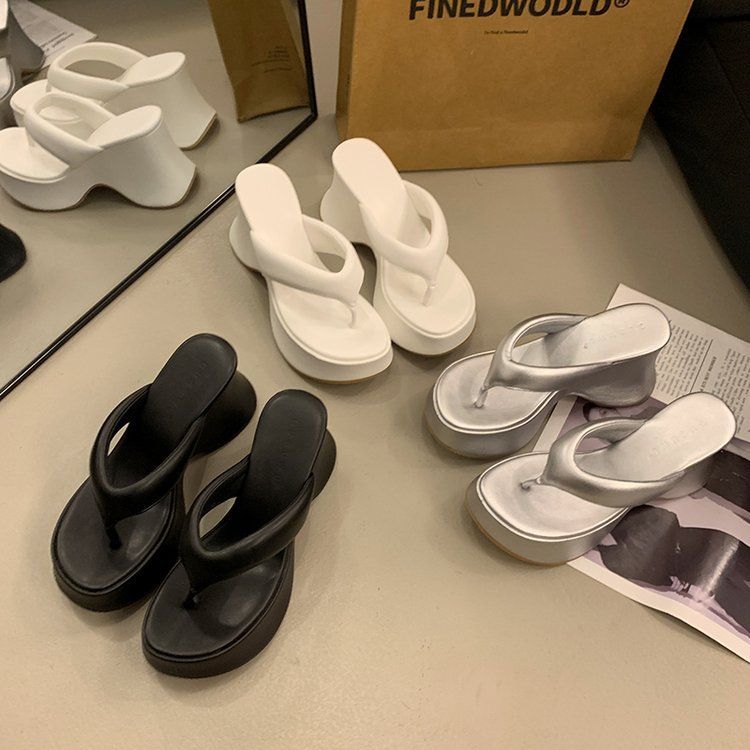 Infradito con plateau da donna, sandali estivi eleganti e alla moda con comode suole in gomma per camminare all'aperto e supporto plantare flatform._voghion.com