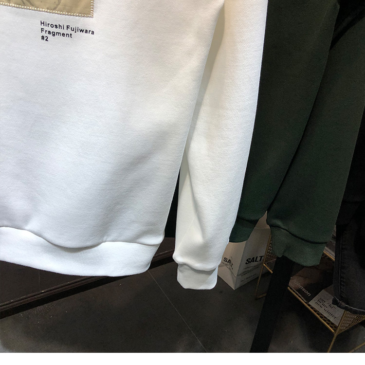 Korean slim fit trendy label with printed pullover on the back, long sleeved hoodie for men's new casual and handsome_voghion.com