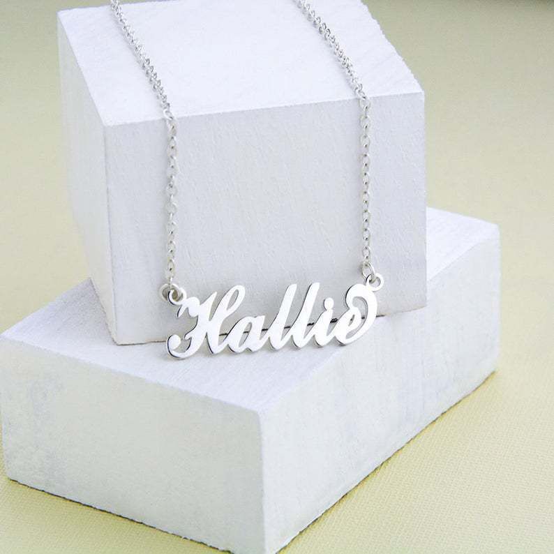 Collana con ciondolo a forma di lettera personalizzata, di lusso, in argento leggero, con nome, di celebrità di Internet_voghion.com