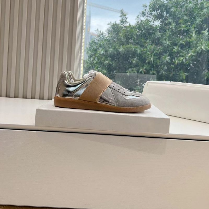 Classiche scarpe da ginnastica tedesche da donna, scarpe da ginnastica bianche, nuove scarpe piatte in vera pelle con lacci versatili per la primavera e l'autunno._voghion.com