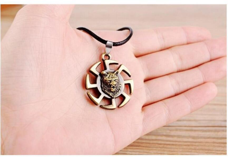 Men Wolf Head Viking Black Rope Pendant Necklaces for Women Steel Wheel Pendant Amulet Metal Jewelry Unisex_voghion.com