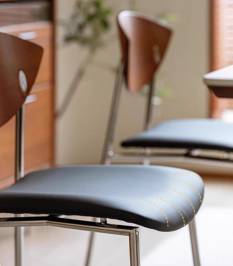 Sedia da pranzo vintage in legno massello per uso domestico, sedia da pranzo leggera e di lusso Bird Leisure Cafe, sedia con schienale in ferro battuto di design_voghion.com