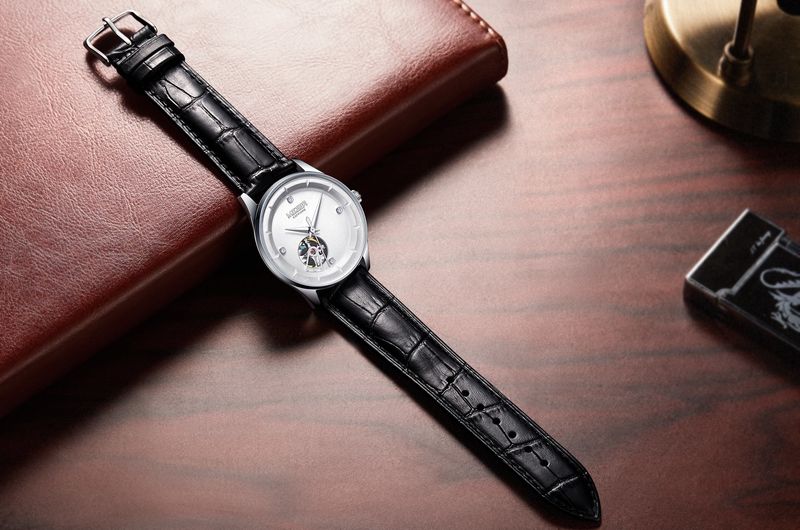 MEGIR Mode Lederband Armbanduhr Für Männer Große Zifferblatt Saphir Automatische Mechanische Uhr Uhr Relogio Masculino 62059_voghion.com