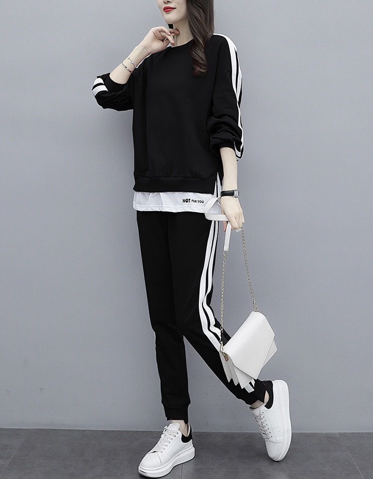 Completo in maglia alla moda 2025 per donna, nuovo set due pezzi con top ampio e pantaloni a gamba larga in stile coreano autunnale_voghion.com