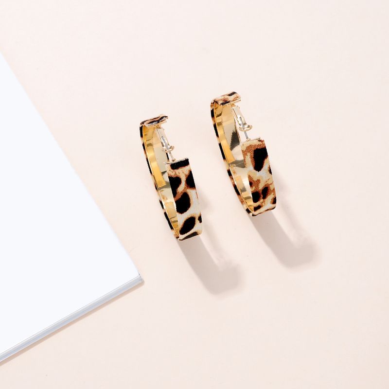 2.5 Orecchini a cerchio semplici in acciaio al titanio grezzo con fibbia per orecchini nuovi e alla moda, personalizzati per uomo e donna_voghion.com