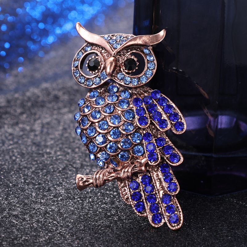 Spilla a forma di animale in lega di lusso di alta qualità con diamanti intarsiati, accessorio versatile per abbigliamento da donna_voghion.com