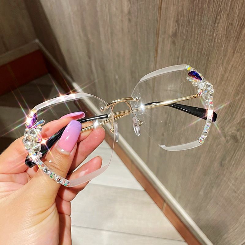 Unisex Fashion Round Diamond Studded Sunglasses Sun Protection Sunglasses Outdoor Rhinestone Glasses_voghion.com