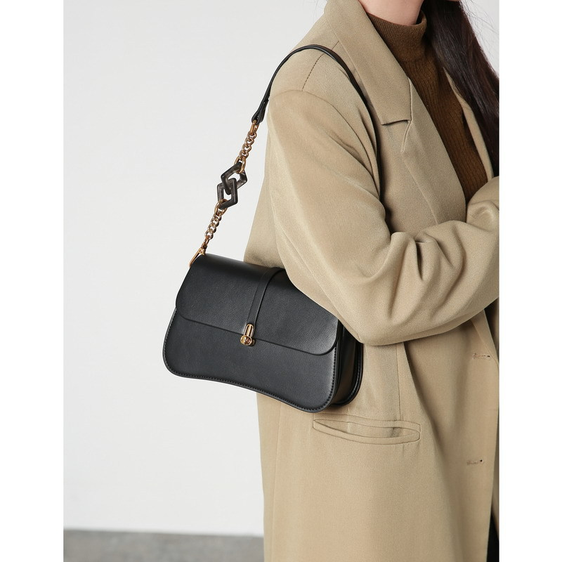 French Niche Designer High-End Exquisite Milk Tea Color Underarm Single Shoulder Crossbody Bag Women's Bags_voghion.com